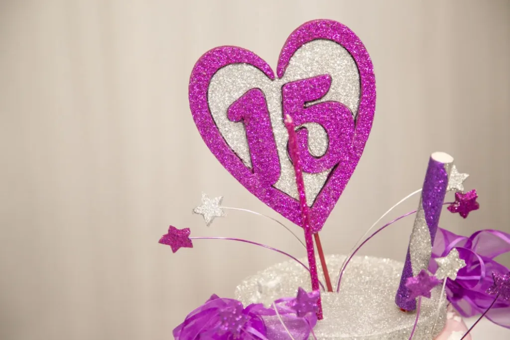 Quince Años Cake Topper